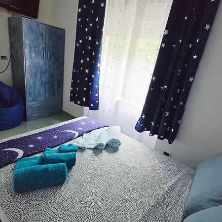 Aldebaran Holiday House To The Cinque Terre From Migliarina Station No Stress!!! * La Spezia